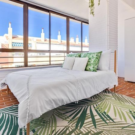 Apartamento La Fiesta, 250 M To The Sea Plus Swimming Pool Torrevieja Kültér fotó